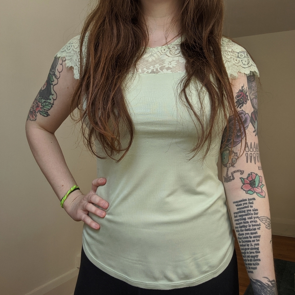 Lace Blouse - Picture 5 of 6